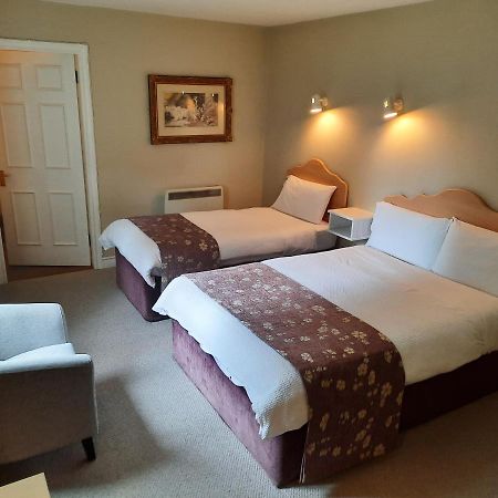 Sea Dew B&B Tullamore Exterior photo