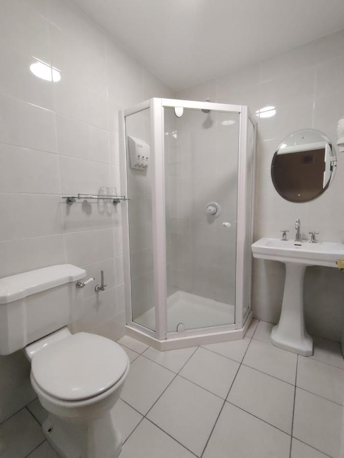 Sea Dew B&B Tullamore Exterior photo