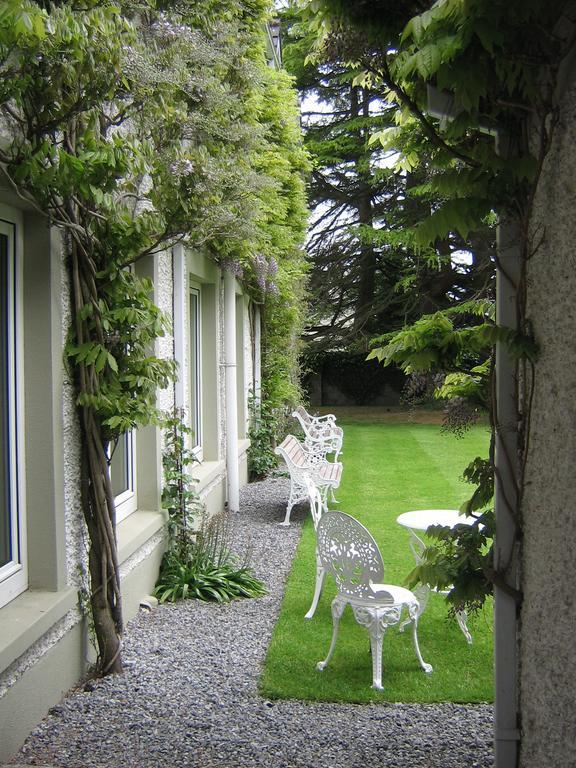 Sea Dew B&B Tullamore Exterior photo