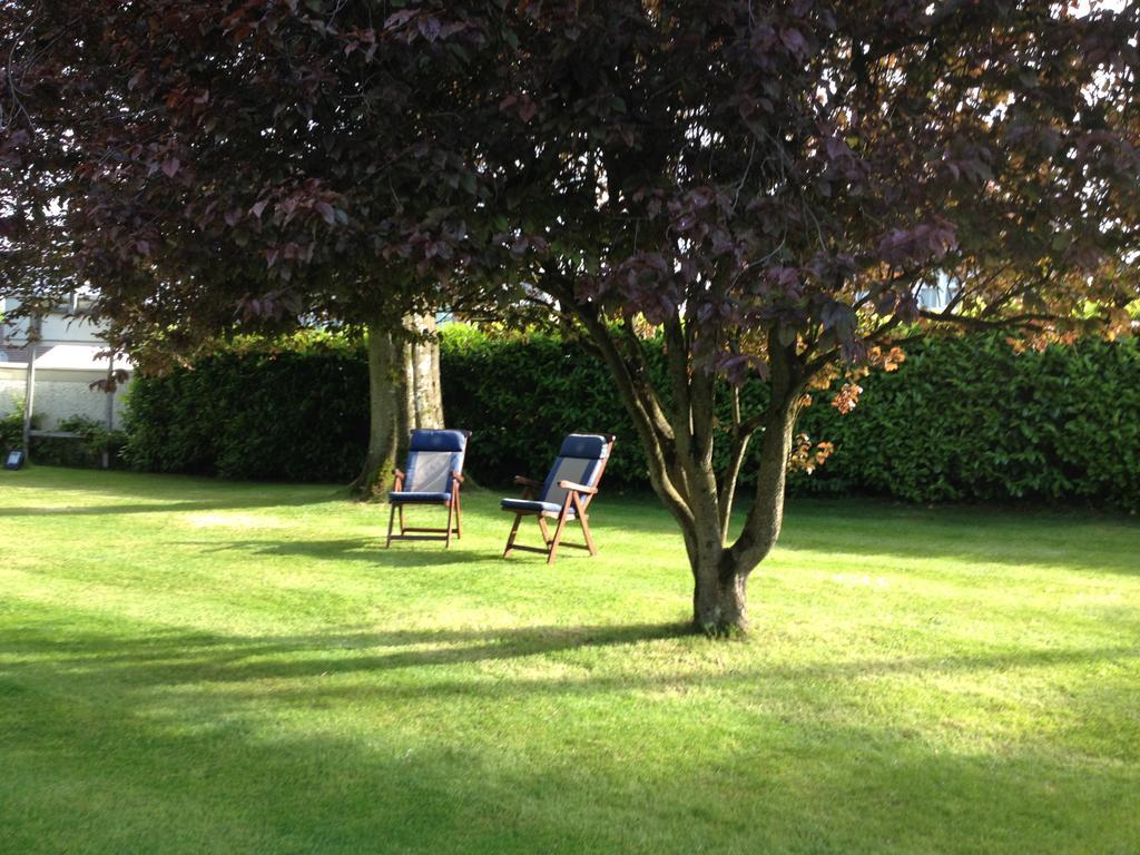 Sea Dew B&B Tullamore Exterior photo